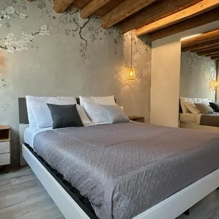 Apartment Ca Barbacan