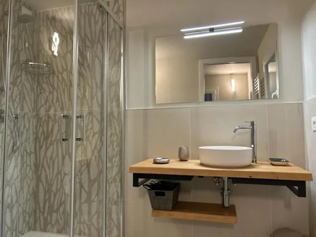 Ca Barbacan 아파트 *